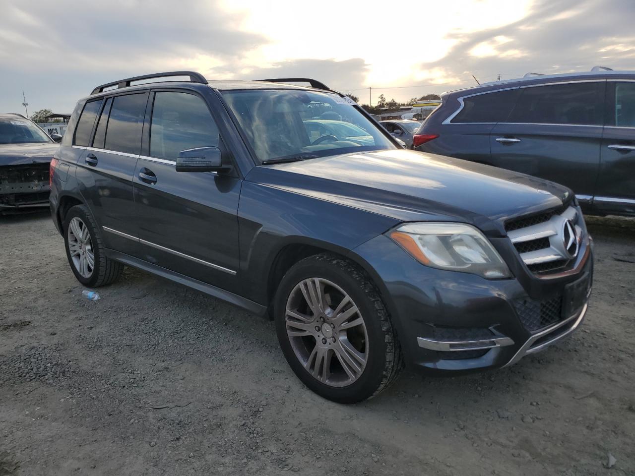 Mercedes-Benz GLK 350 4matic Image 11