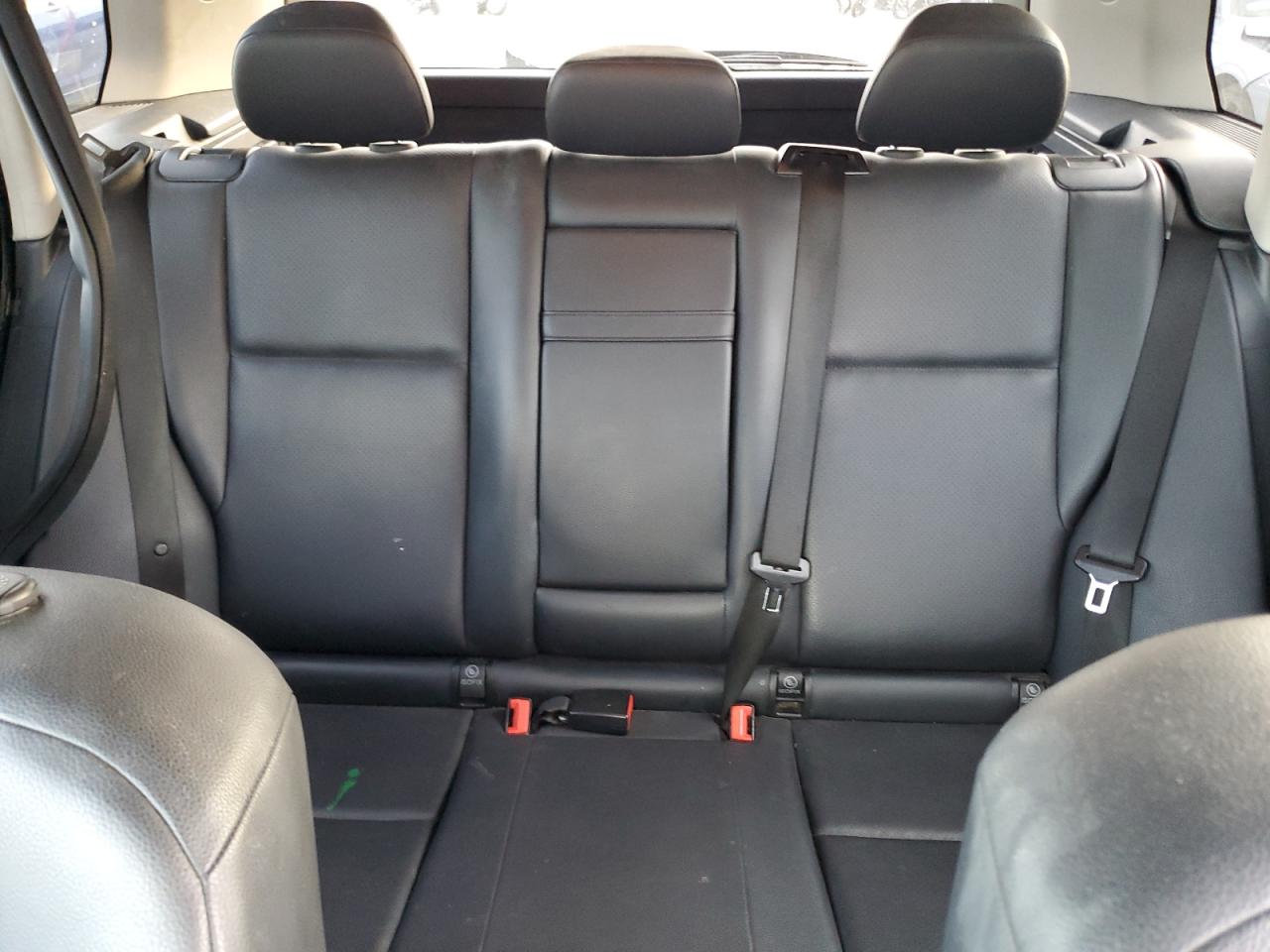 Mercedes-Benz GLK 350 4matic Image 10