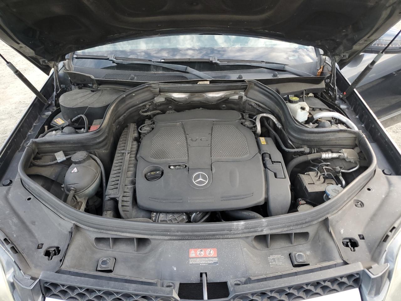 Mercedes-Benz GLK 350 4matic Image 12