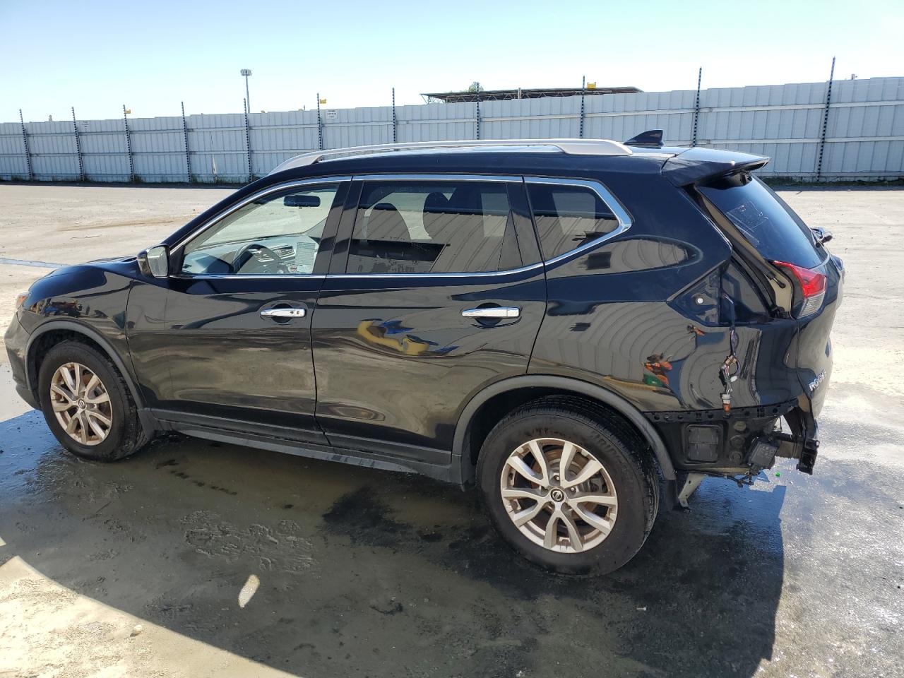 Nissan Rogue S Image 11