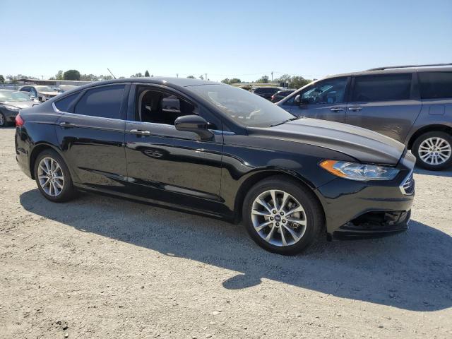 Ford Fusion Se Image 5