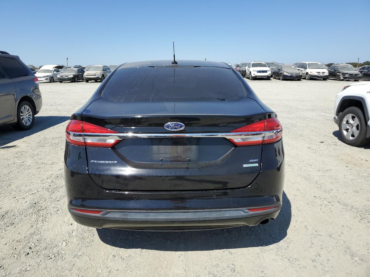 Ford Fusion Se Image 10