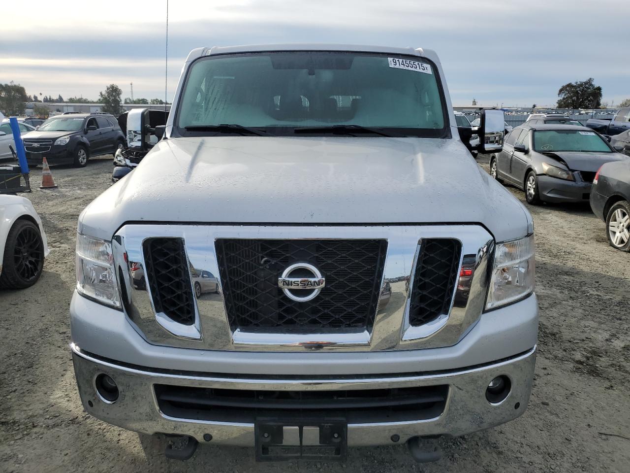 Nissan Nv 3500 S Image 4