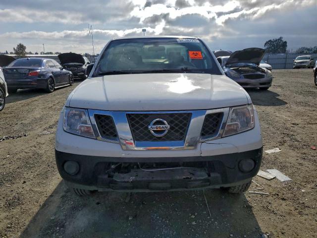Nissan Frontier S Image 2