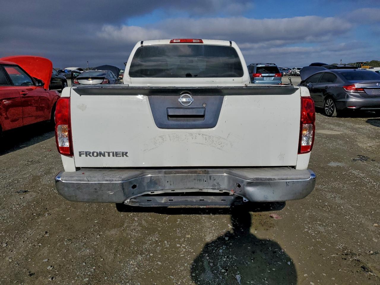 Nissan Frontier S Image 6