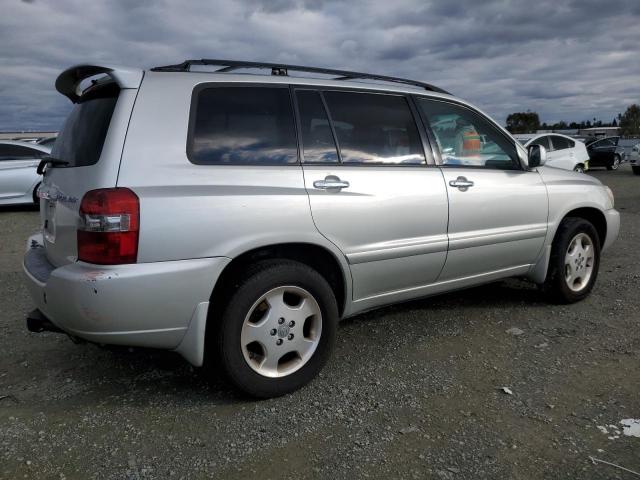 Toyota Highlander Sport Image 4