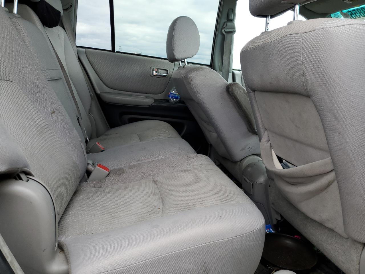 Toyota Highlander Sport Image 6