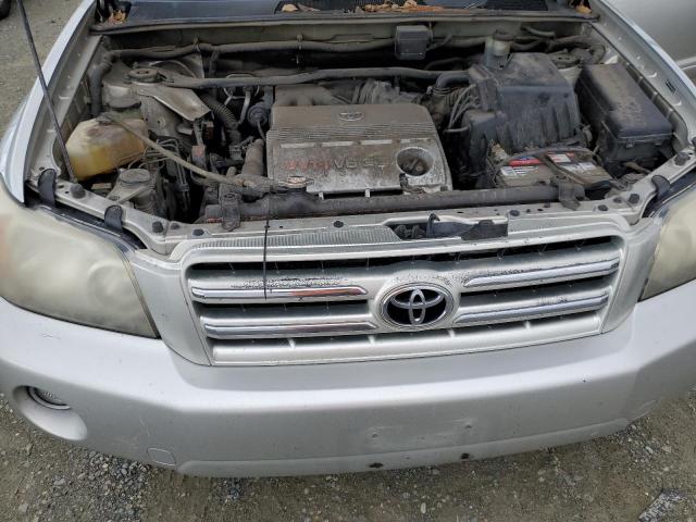 Toyota Highlander Sport Image 8