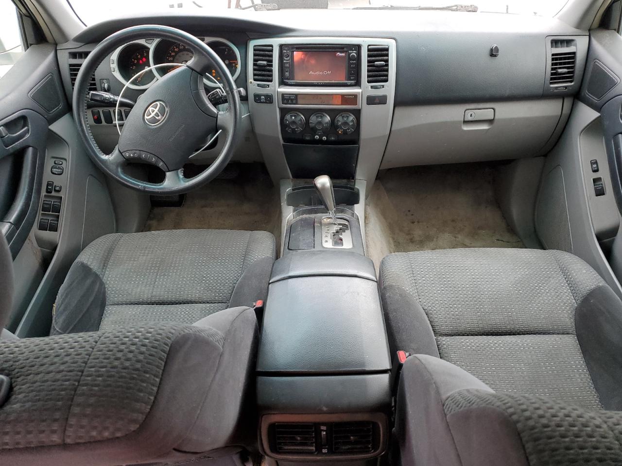 Toyota 4Runner Sr5 Image 12