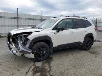  Salvage Subaru Forester
