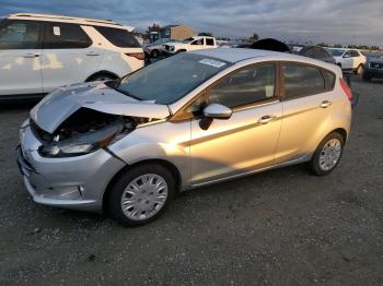  Salvage Ford Fiesta
