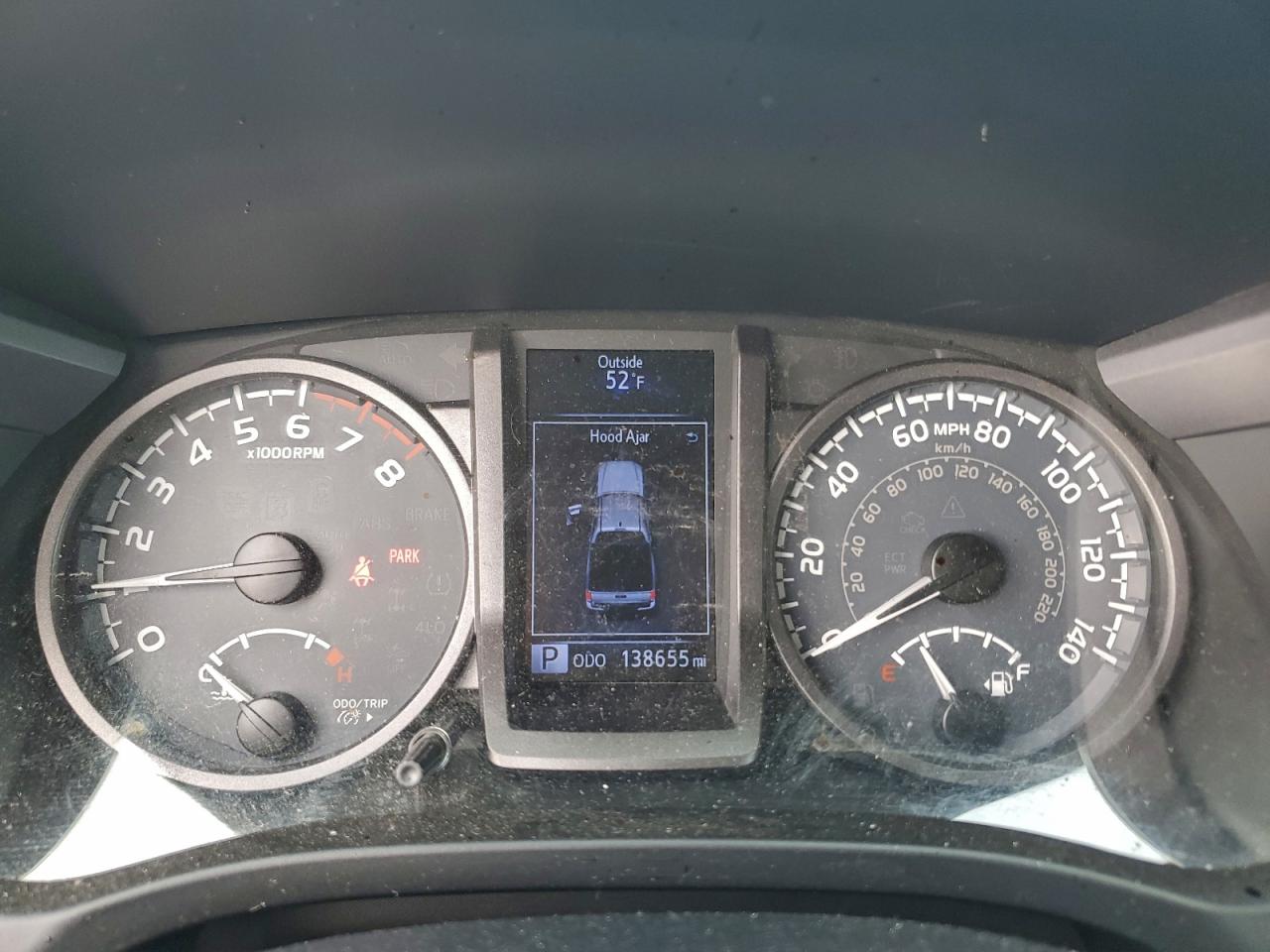 Toyota Tacoma Double Cab Image 5