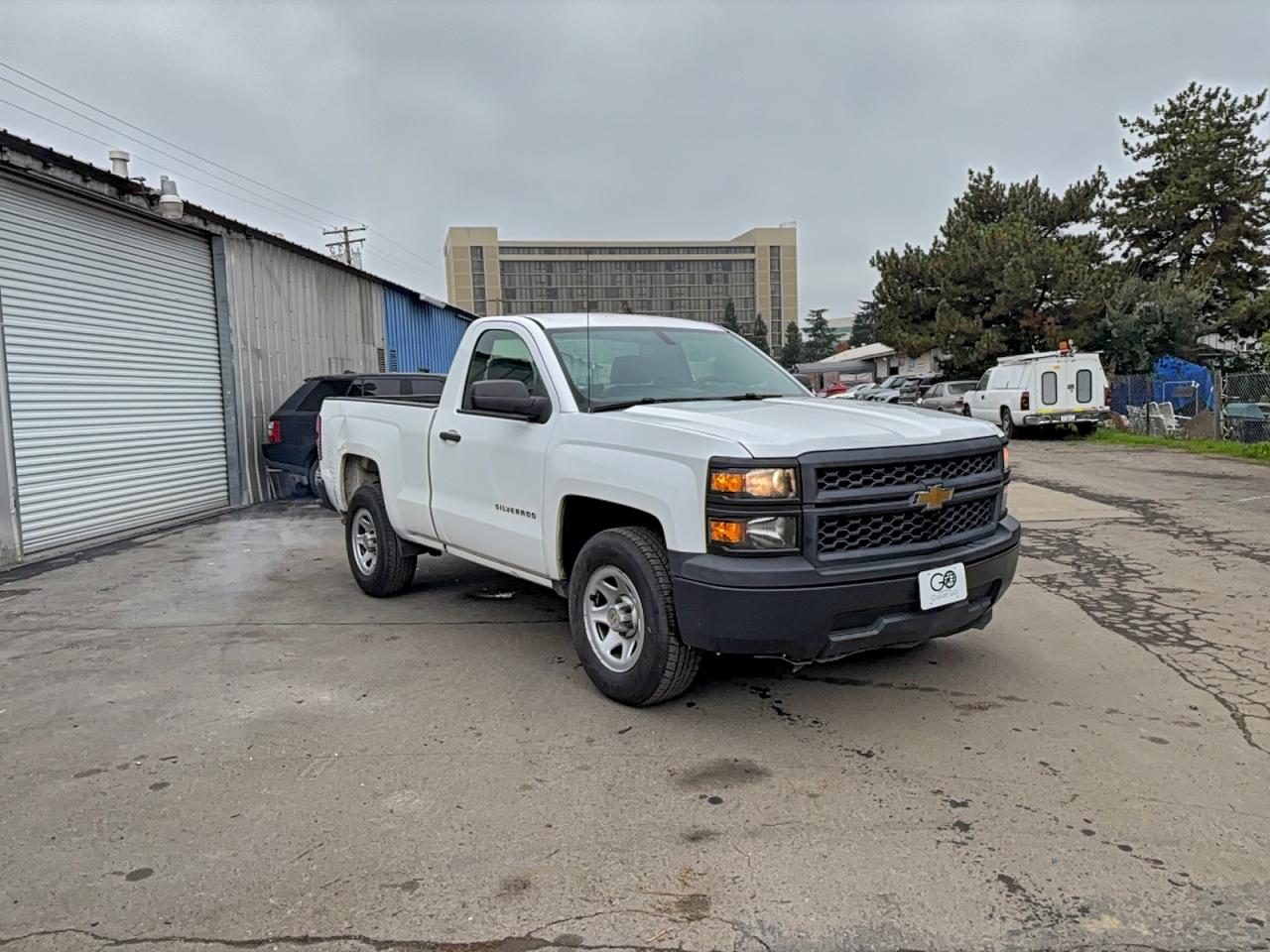 Chevrolet Silverado C1500 Image 1