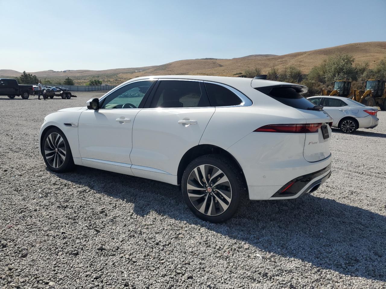 Jaguar F-PACE R-dynamic S Image 9