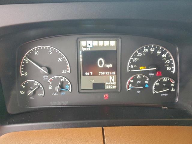 Freightliner Cascadia 1 Image 6