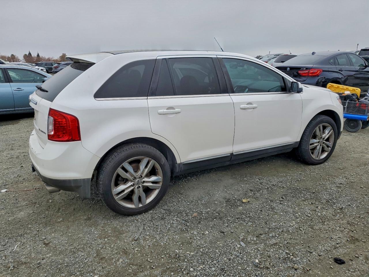 Ford Edge Limited Image 6