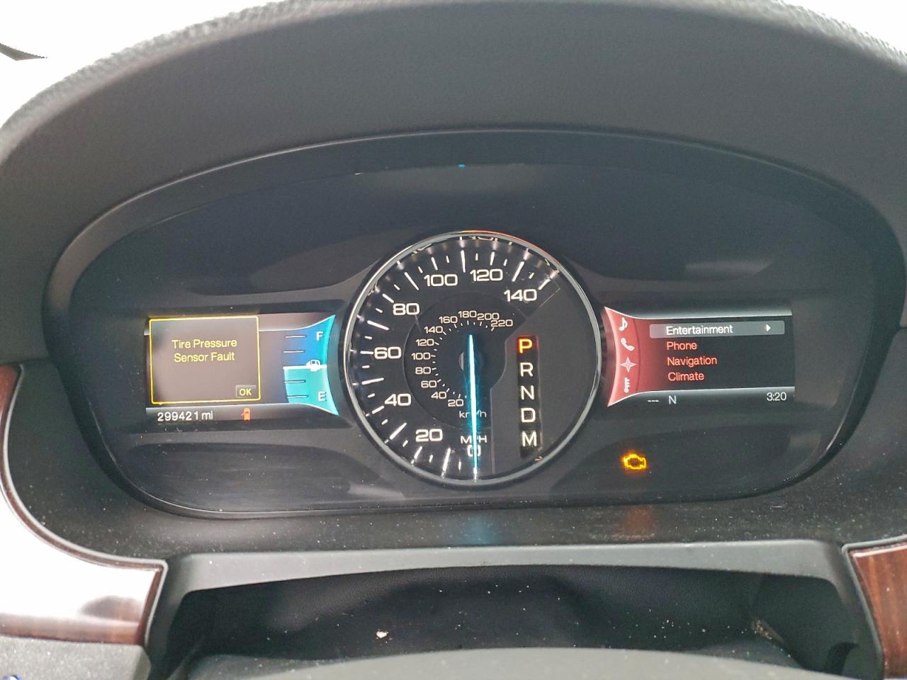 Ford Edge Limited Image 9