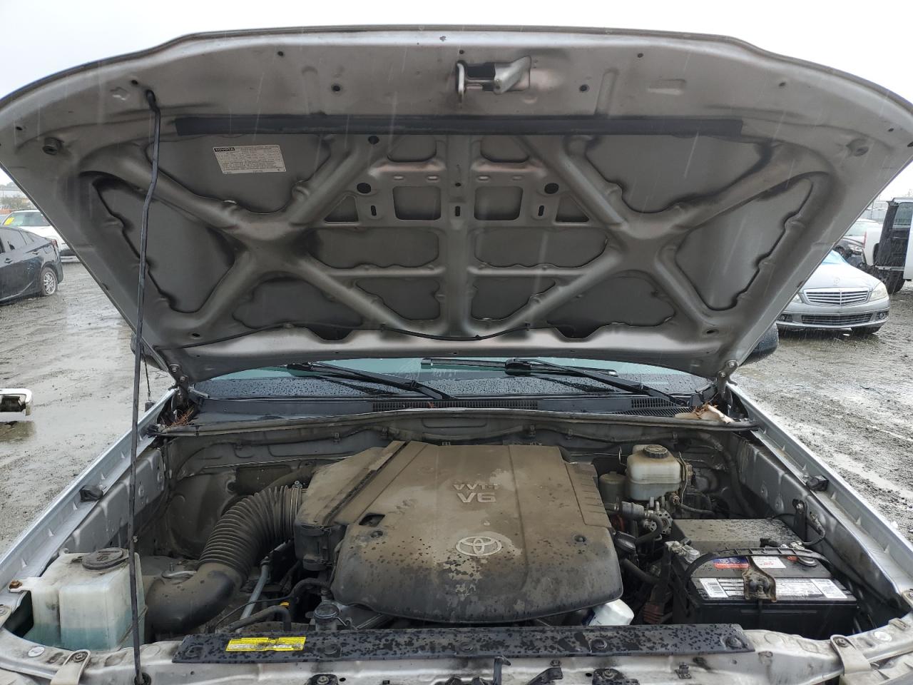 Toyota Tacoma Double Cab Image 10