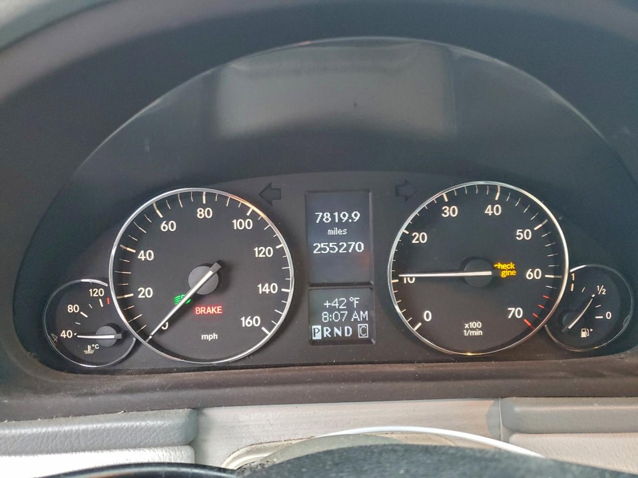 Mercedes-Benz C-Class 230 Image 9