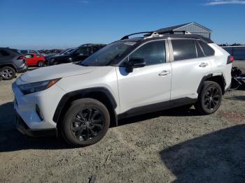  Salvage Toyota RAV4