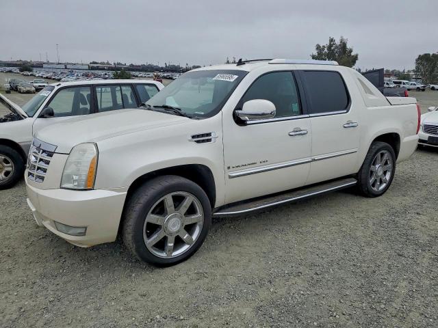  Salvage Cadillac Escalade