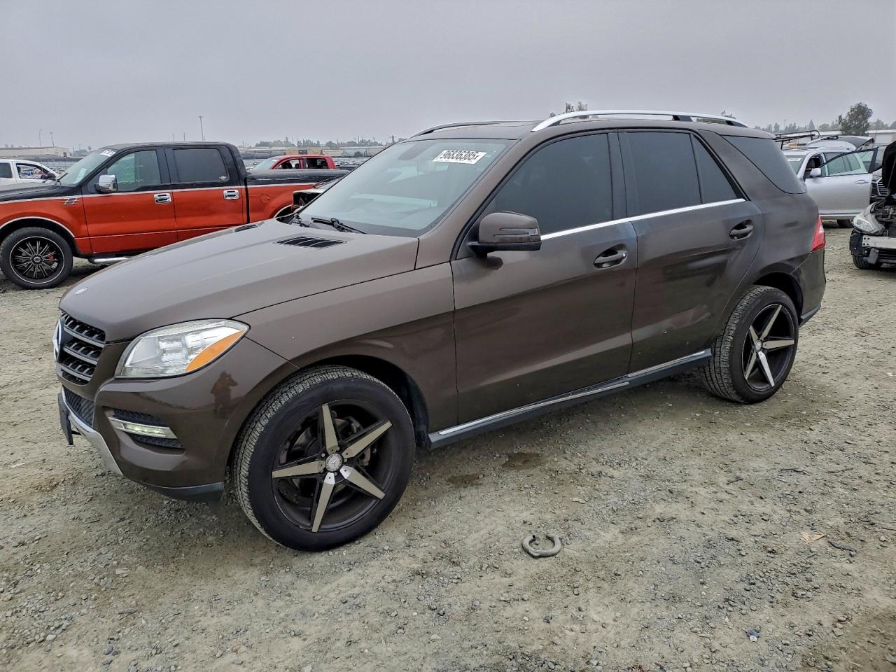Mercedes-Benz M-Class 350 4matic Image 1
