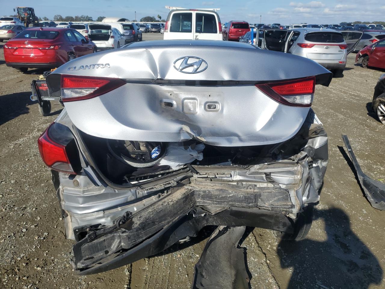 Hyundai ELANTRA Se Image 3