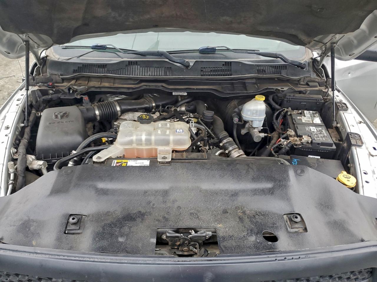 Ram 1500 St Image 11