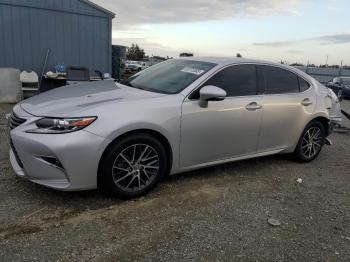  Salvage Lexus Es