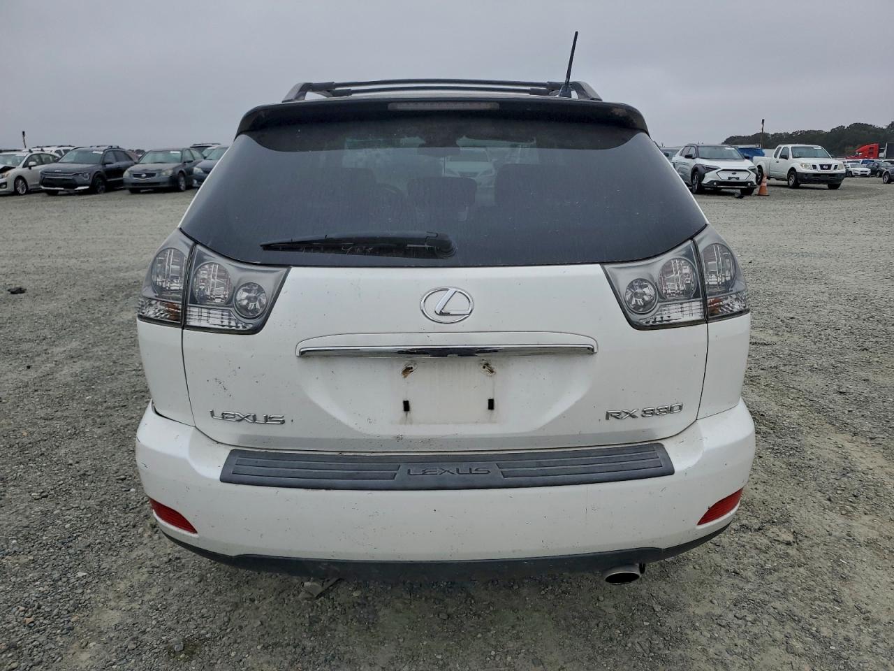 Lexus RX 330 Image 9