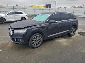  Salvage Audi Q7