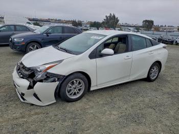  Salvage Toyota Prius