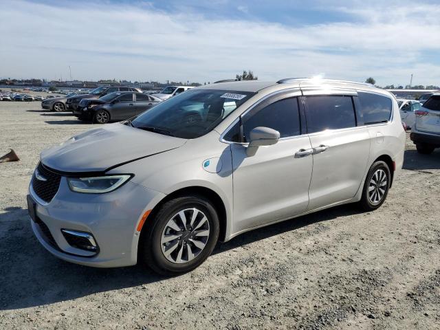  Salvage Chrysler Pacifica
