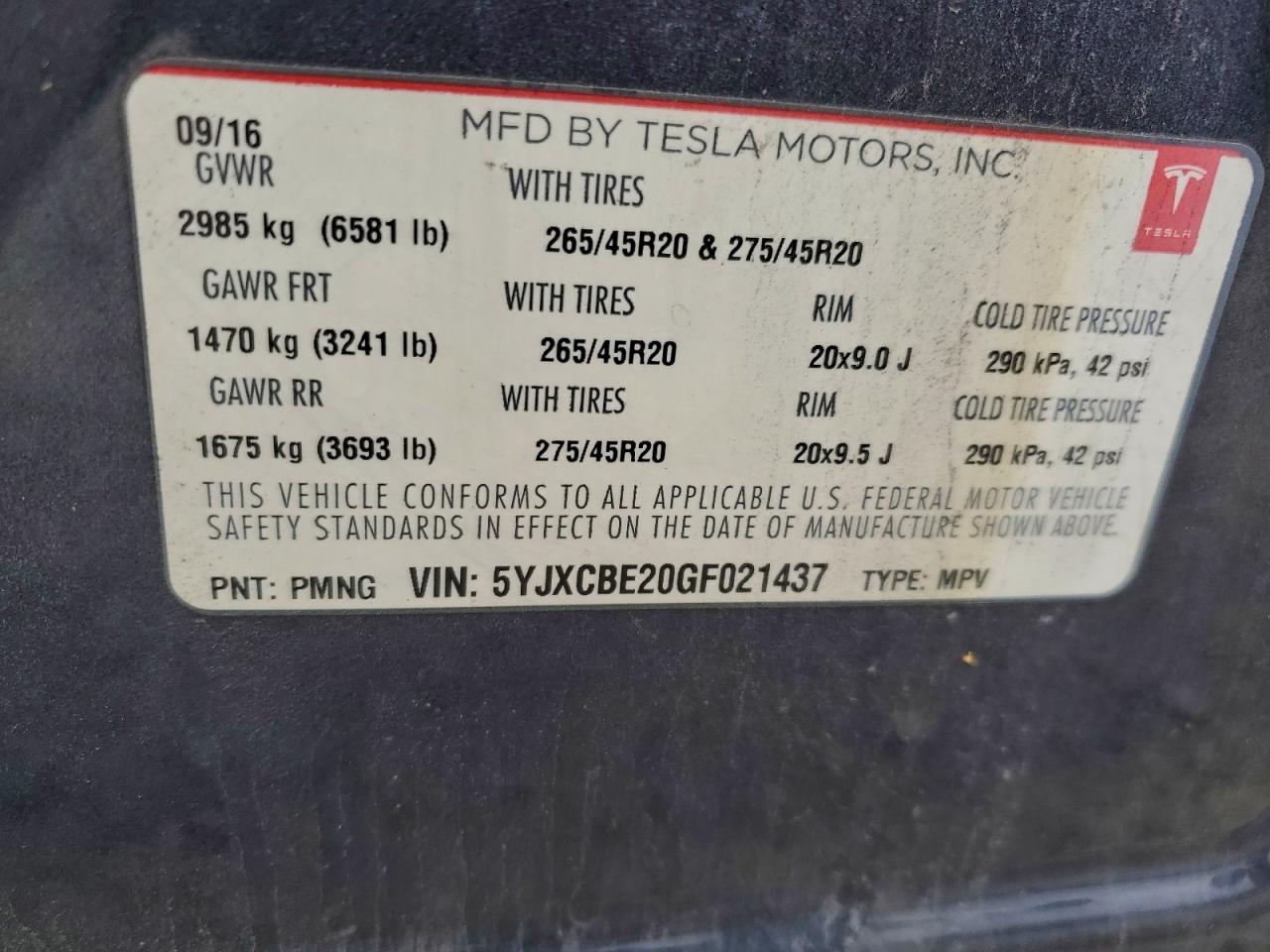 Tesla Model X Image 12