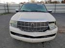 Lincoln Navigator Image 9