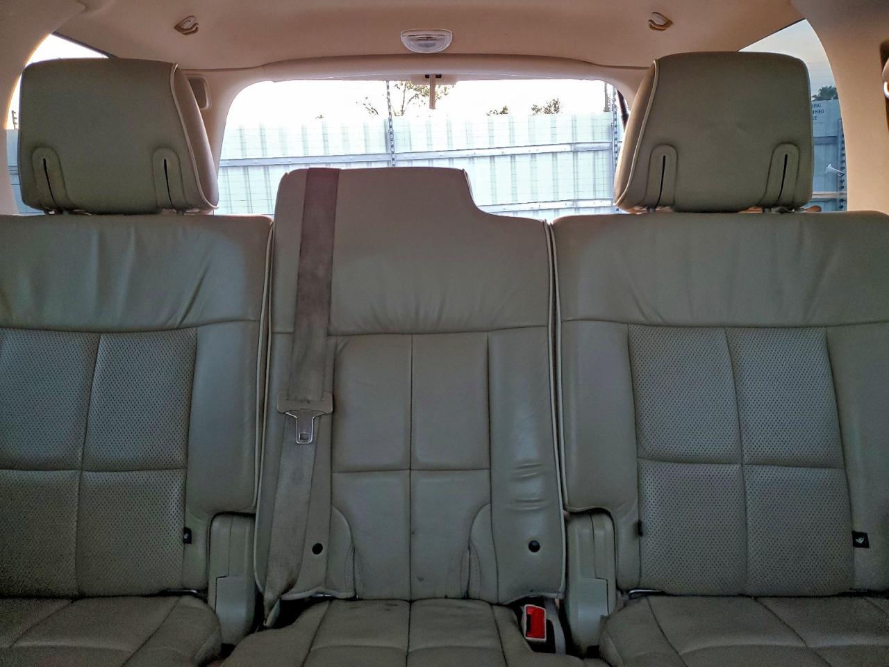 Lincoln Navigator Image 5