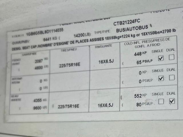 Chevrolet Express Image 10