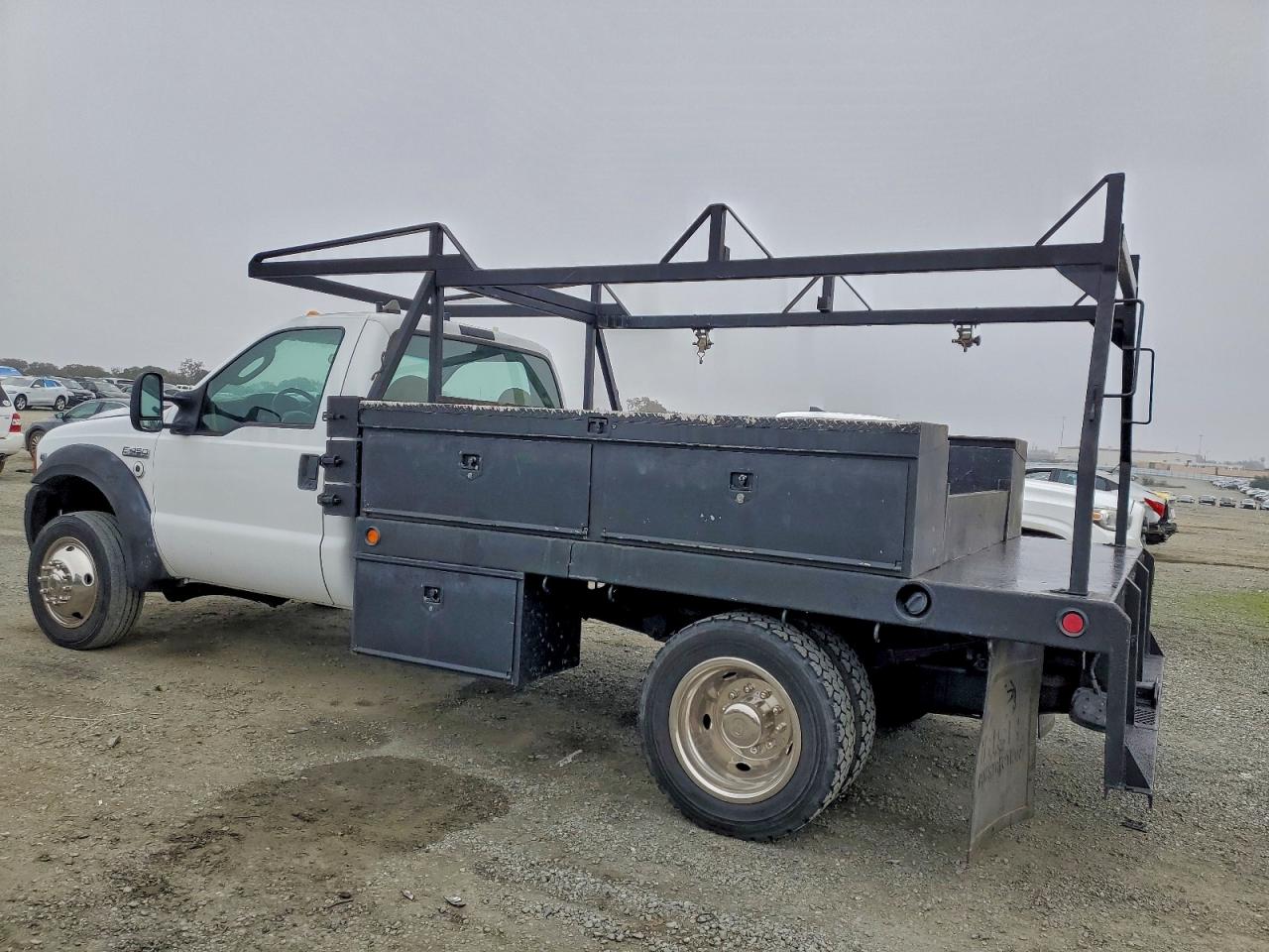 Ford F-450 Super Duty Image 7