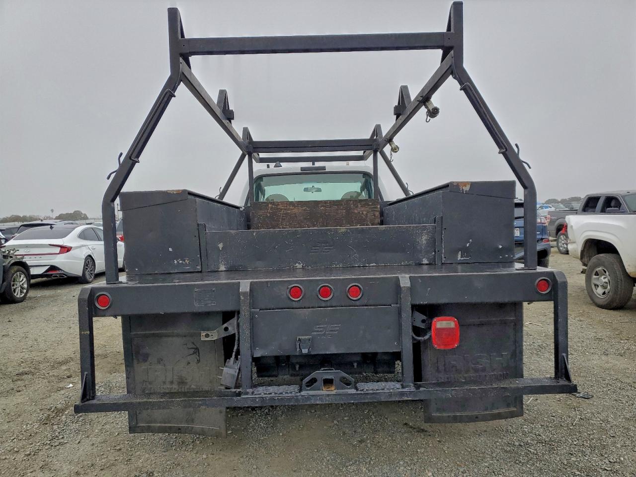 Ford F-450 Super Duty Image 6