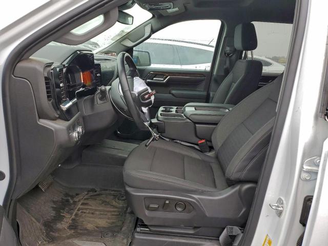 GMC Sierra C1500 Elevation Image 9