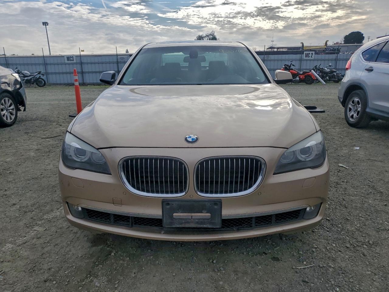 BMW 7 Series I Image 6