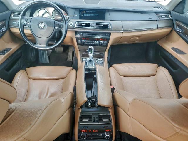 BMW 7 Series I Image 3