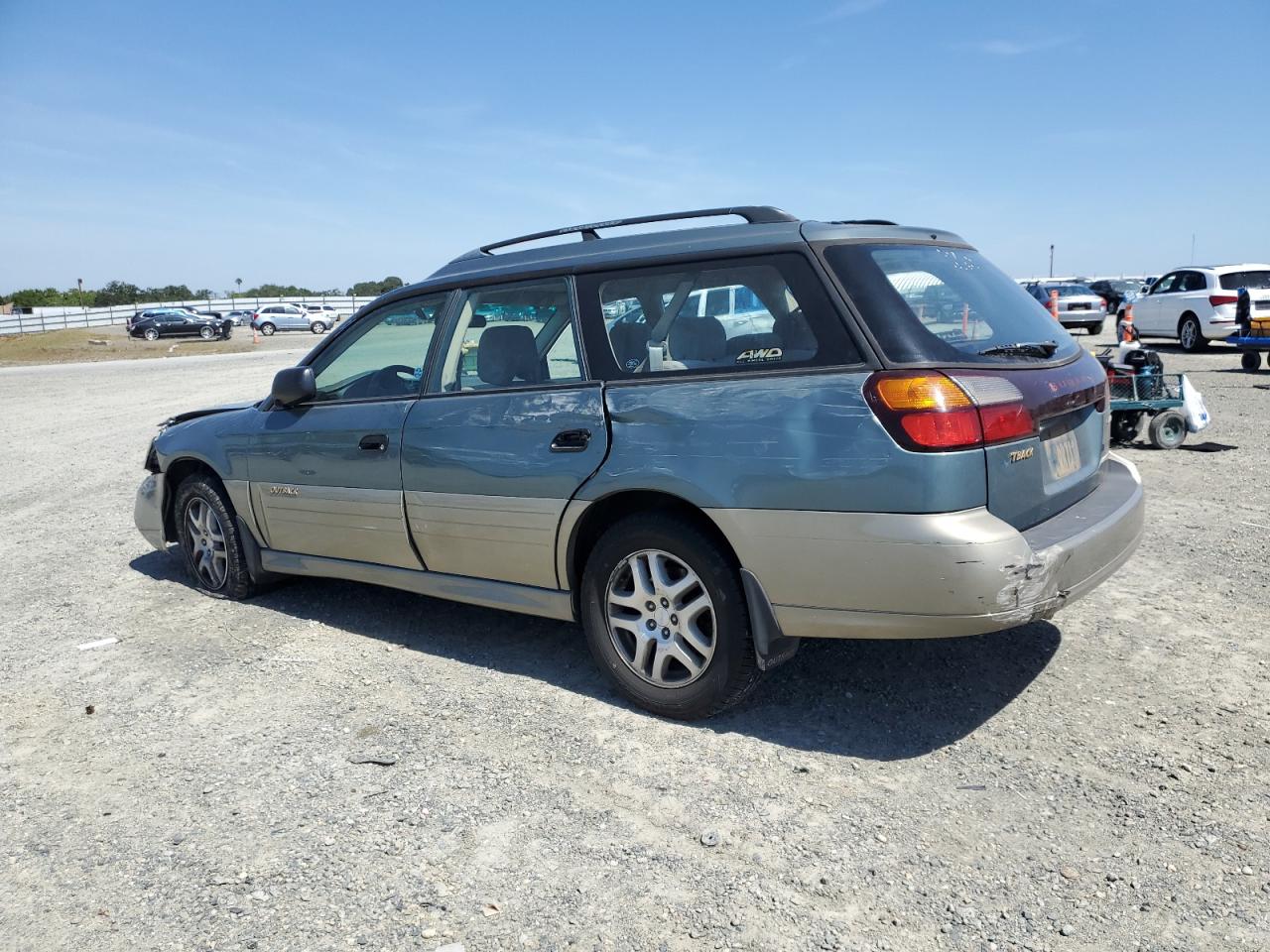Subaru Legacy Outback Image 12