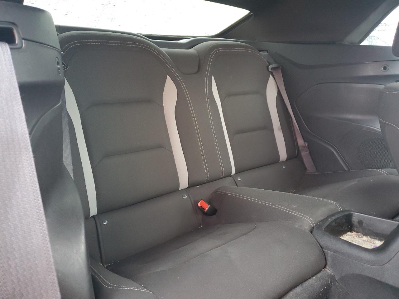 Chevrolet Camaro Ls Image 9