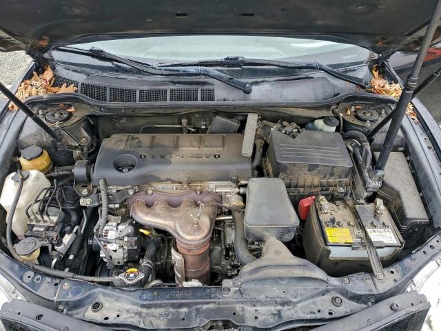 Toyota Camry Base Image 11