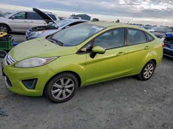  Salvage Ford Fiesta