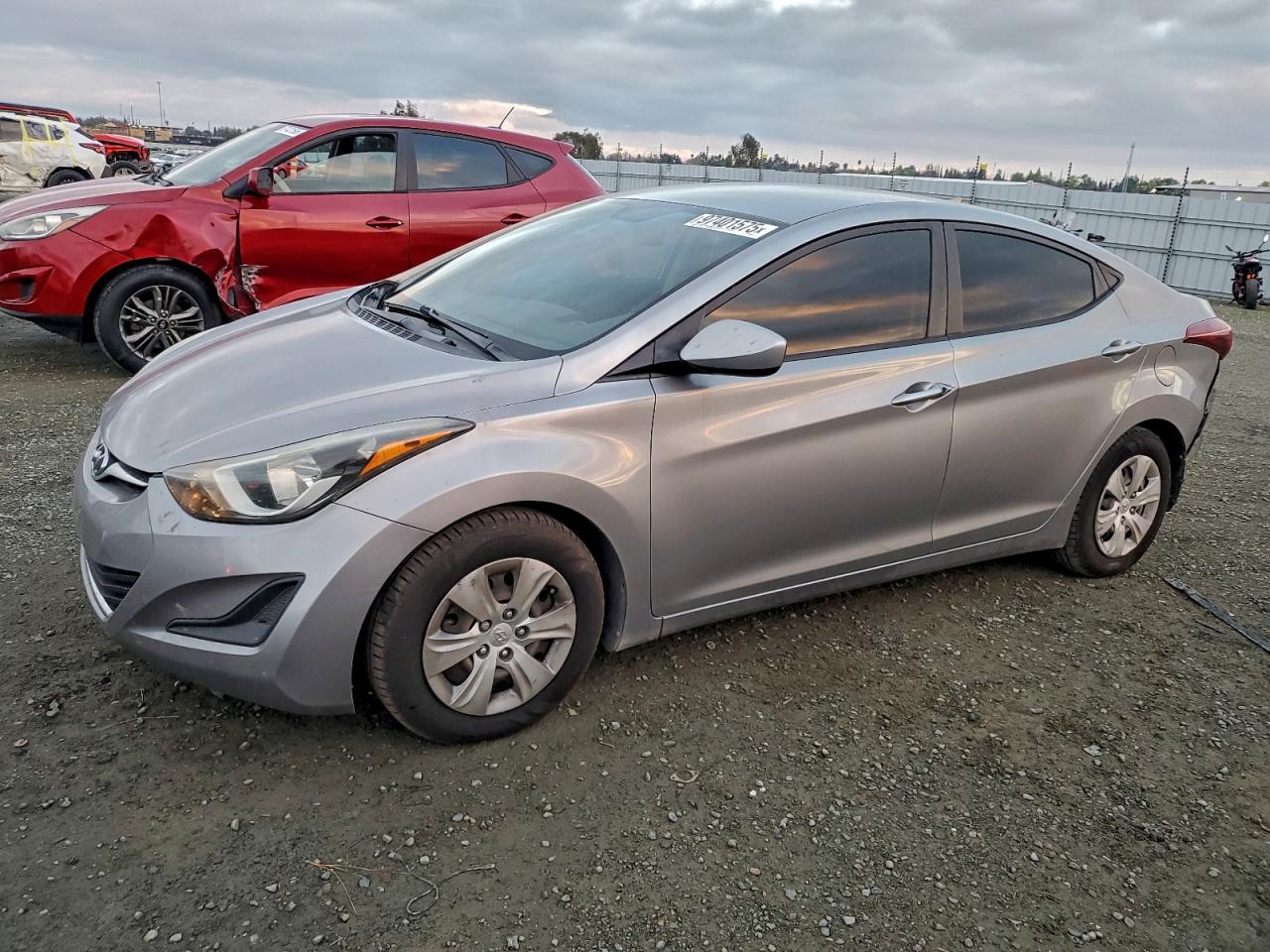 Hyundai ELANTRA Se Image 1