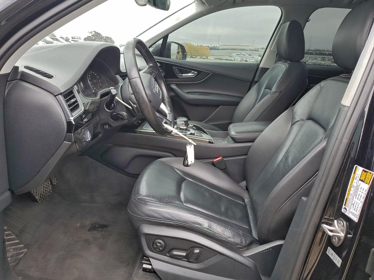 Audi Q7 Premium Plus Image 12