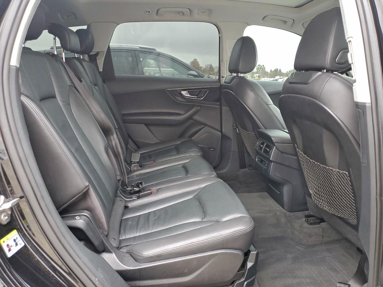 Audi Q7 Premium Plus Image 13