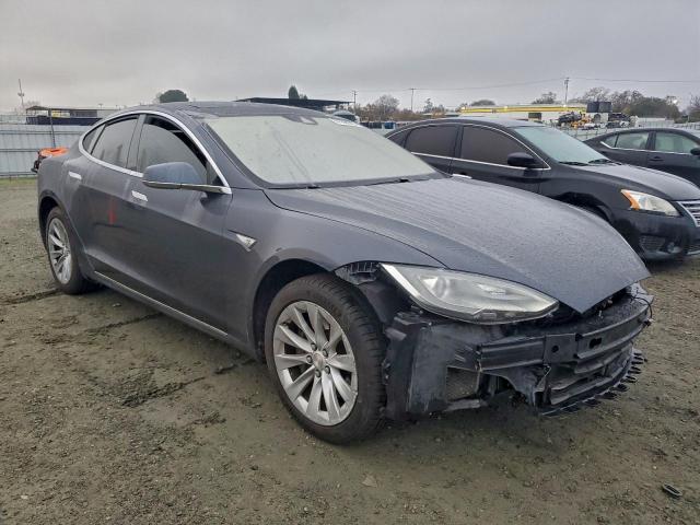 Tesla Model S Image 5